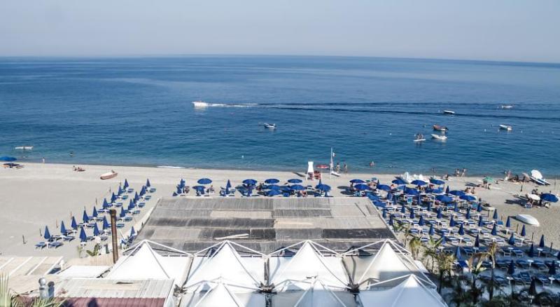 Miosotis Apartments Letojanni Εξωτερικό φωτογραφία